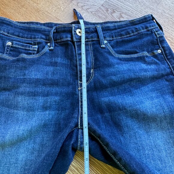 Signature Levi Strauss & Co Modern Skinny Shorts Size 10 - Picture 11 of 12